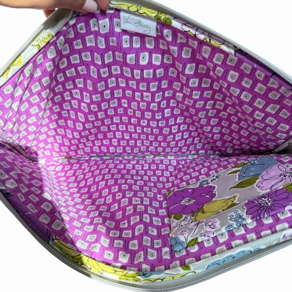 Vera Bradley 17